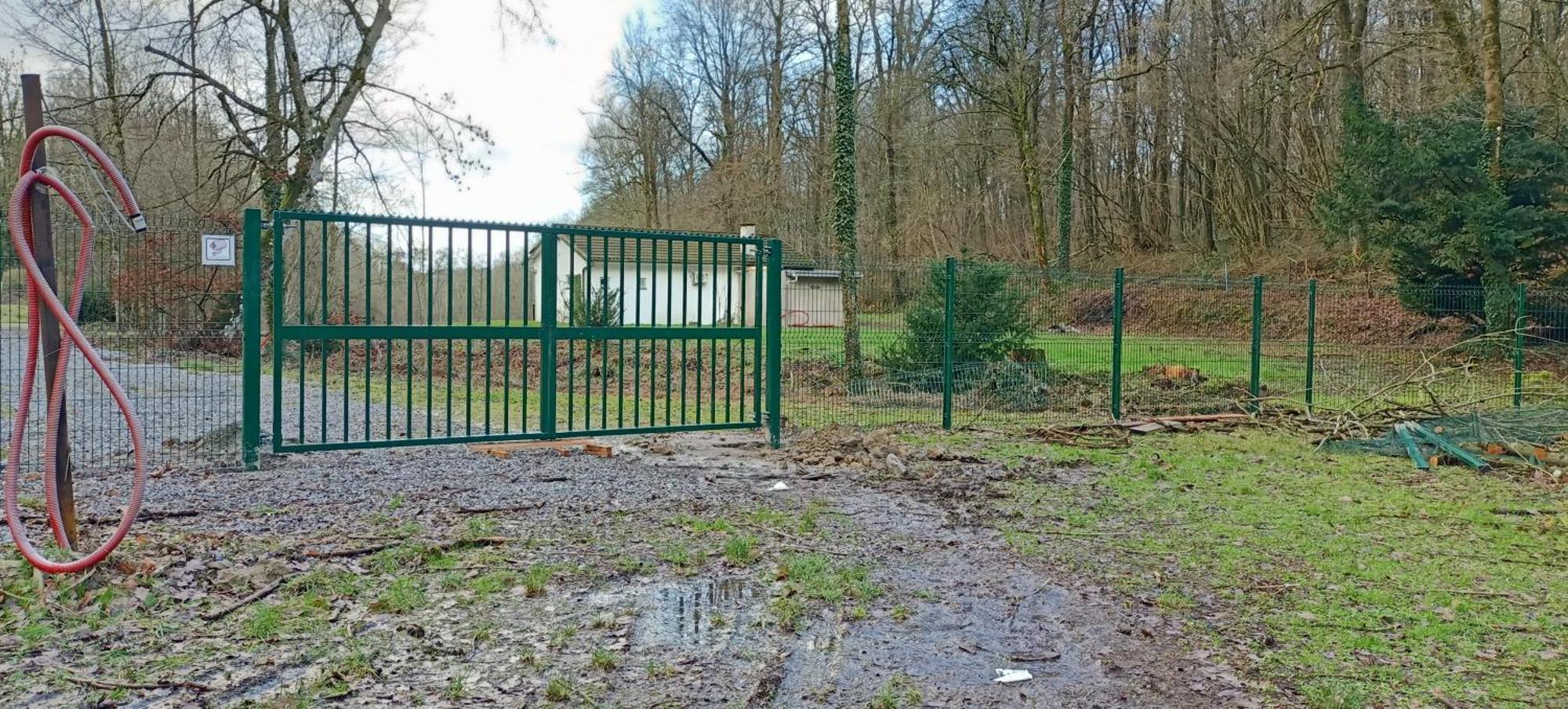 Deux Etangs Poissonneux Au Milieu Des Bois Avec Gite Moderne, La Halte Des Deux Lacs Rosee ภายนอก รูปภาพ